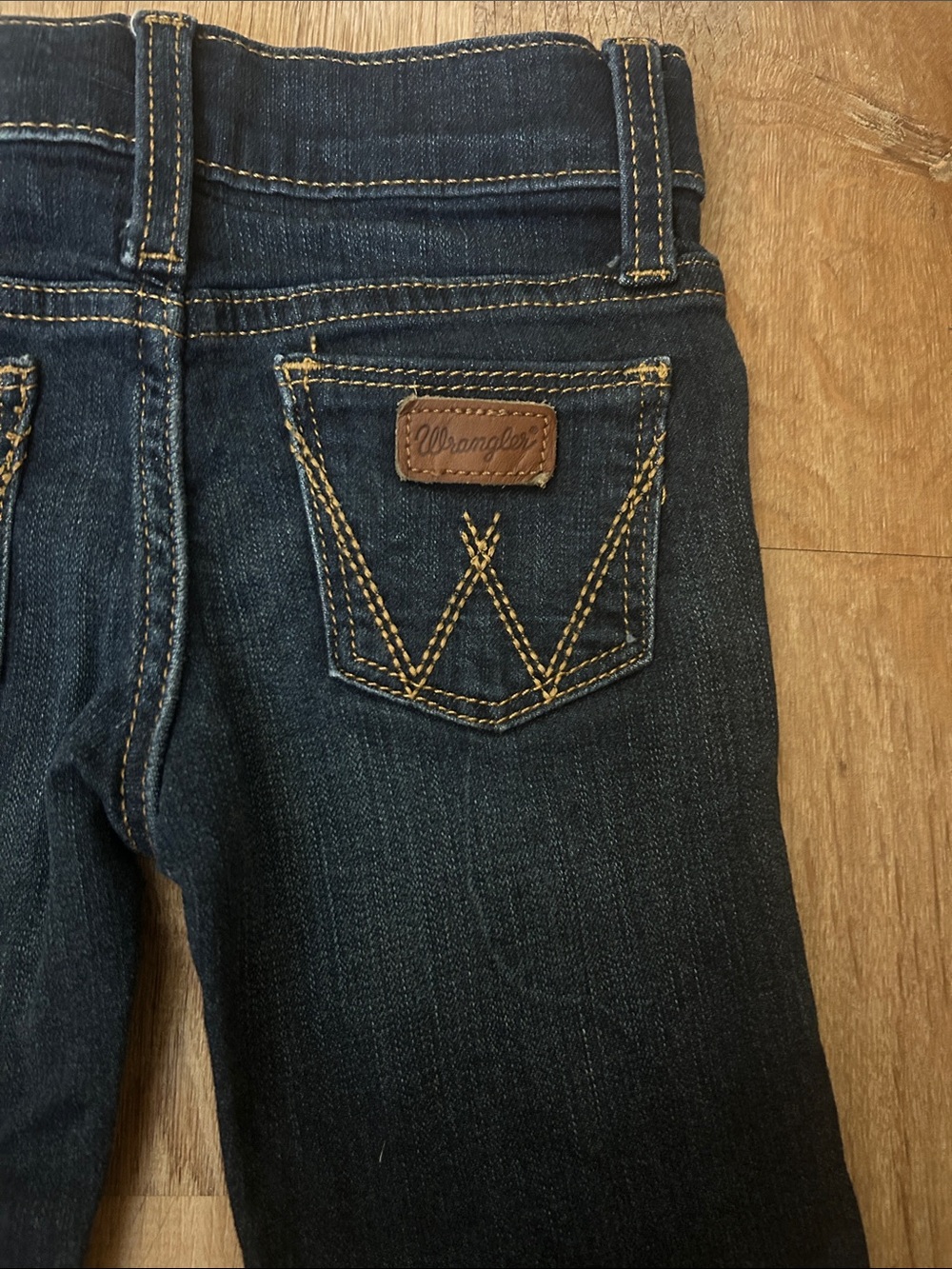 Wrangler Dark Blue Kids Denim Jeans with Contrast Stitching - Picture 5 of 5